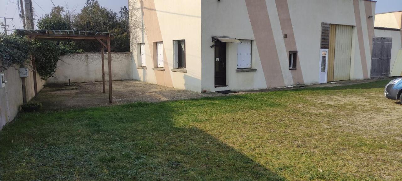 Gite De La Croix Blanche Montamise Экстерьер фото
